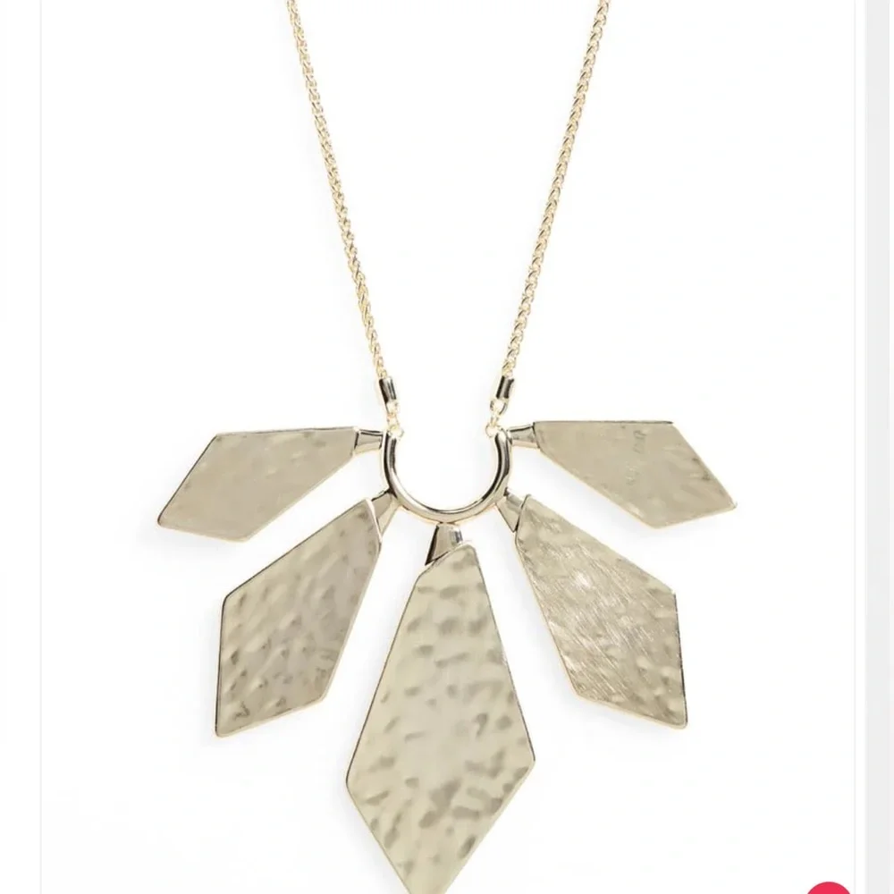 Kendra Scott this exquisite